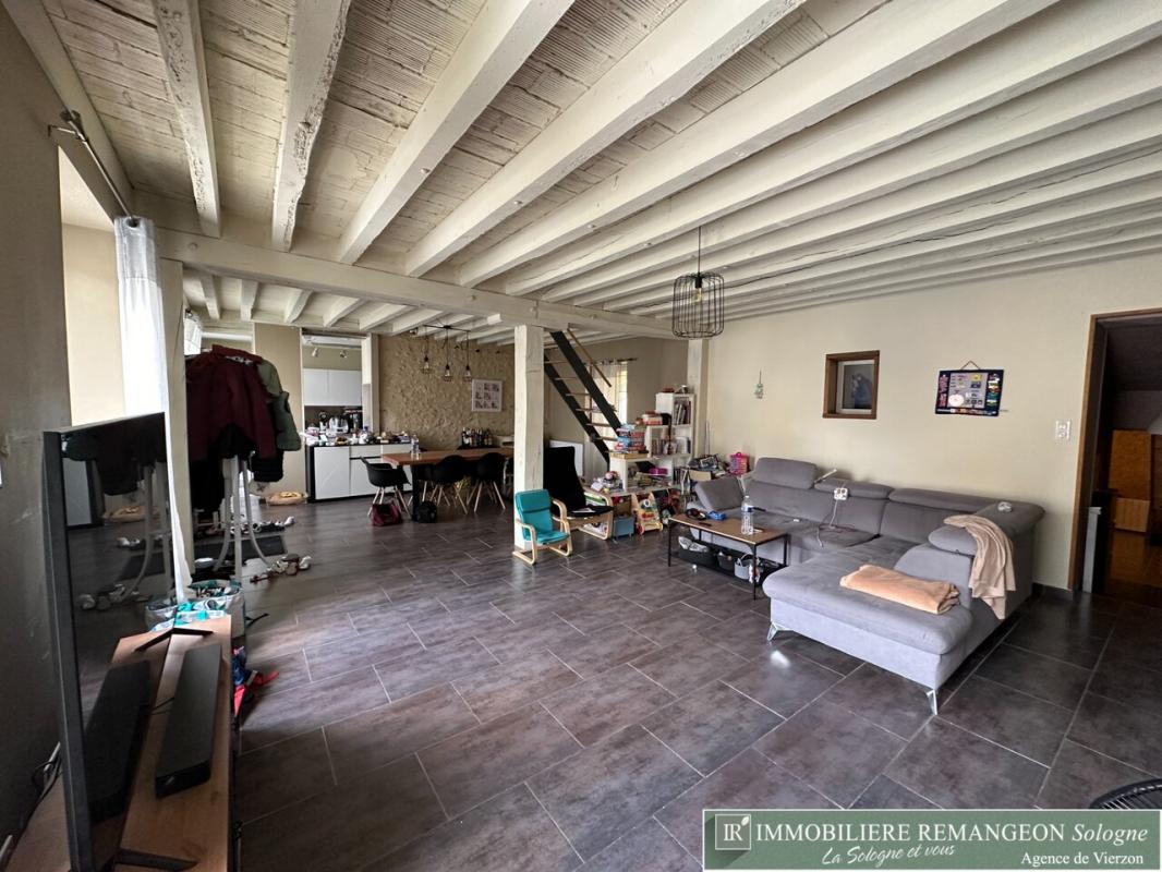 Maison 6 pièces - 160m² - VIERZON