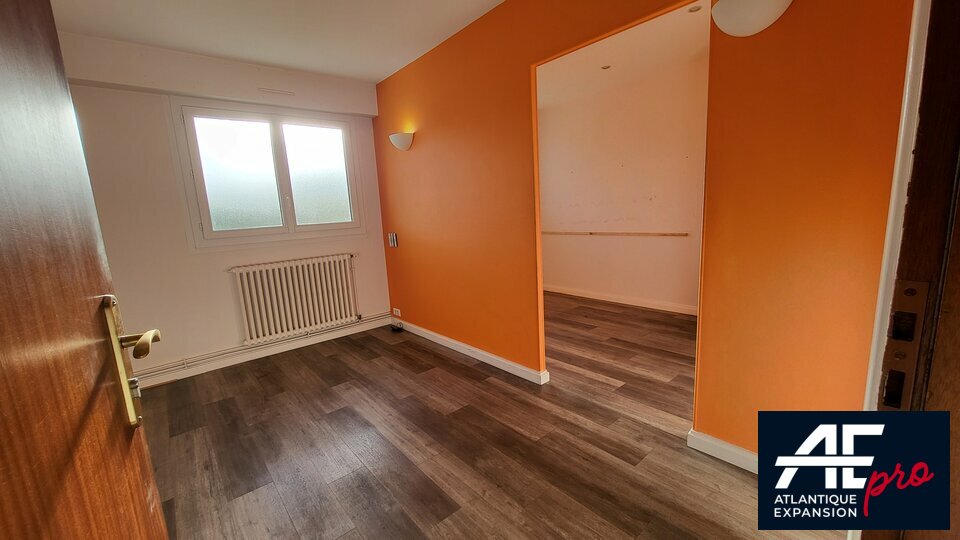 Local Professionnel  - 200m² - ST NAZAIRE