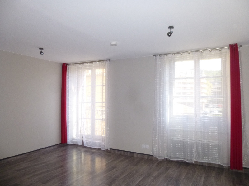 Appartement 2 pièces - 39m² - LE PUY EN VELAY