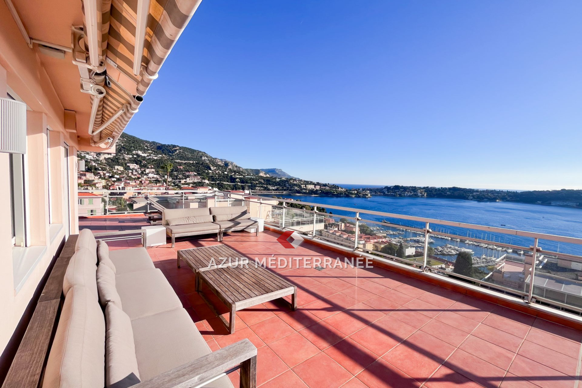 Appartement 3 pièces - 94m² - VILLEFRANCHE SUR MER