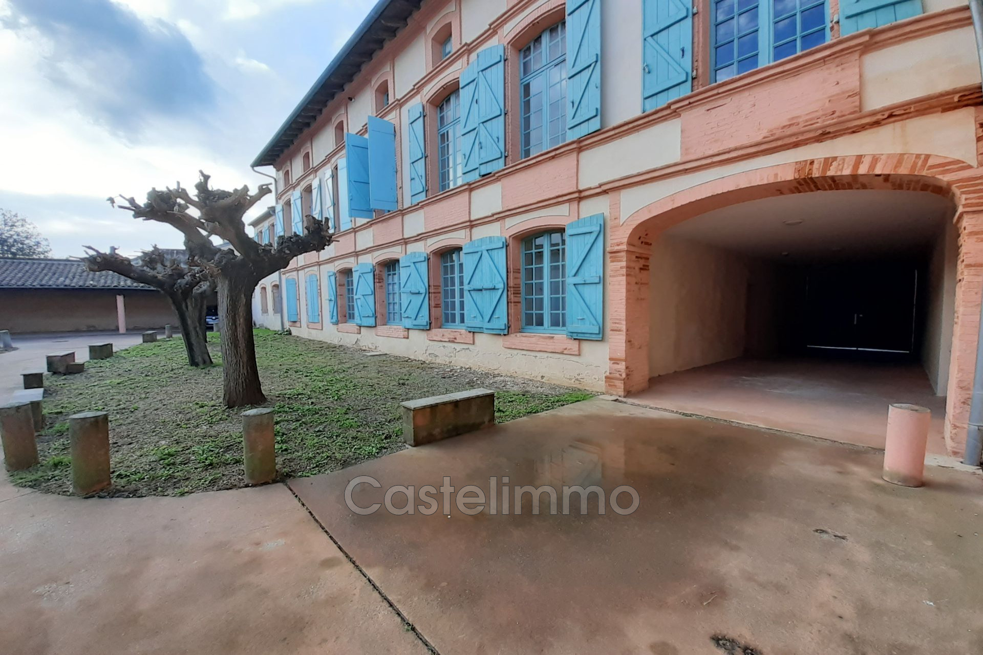 Appartement 2 pièces - 53m² - CASTELSARRASIN