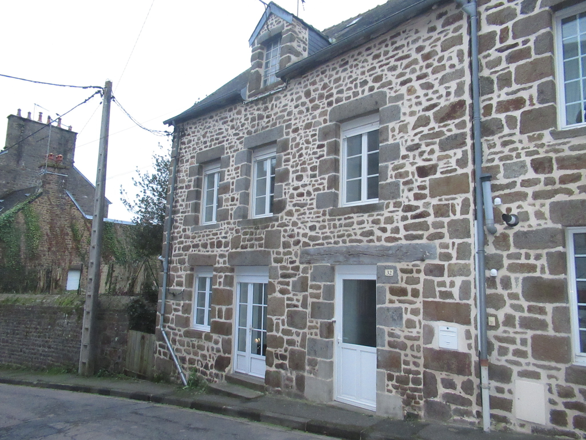 Maison 4 pièces - 84m² - LA FERTE MACE