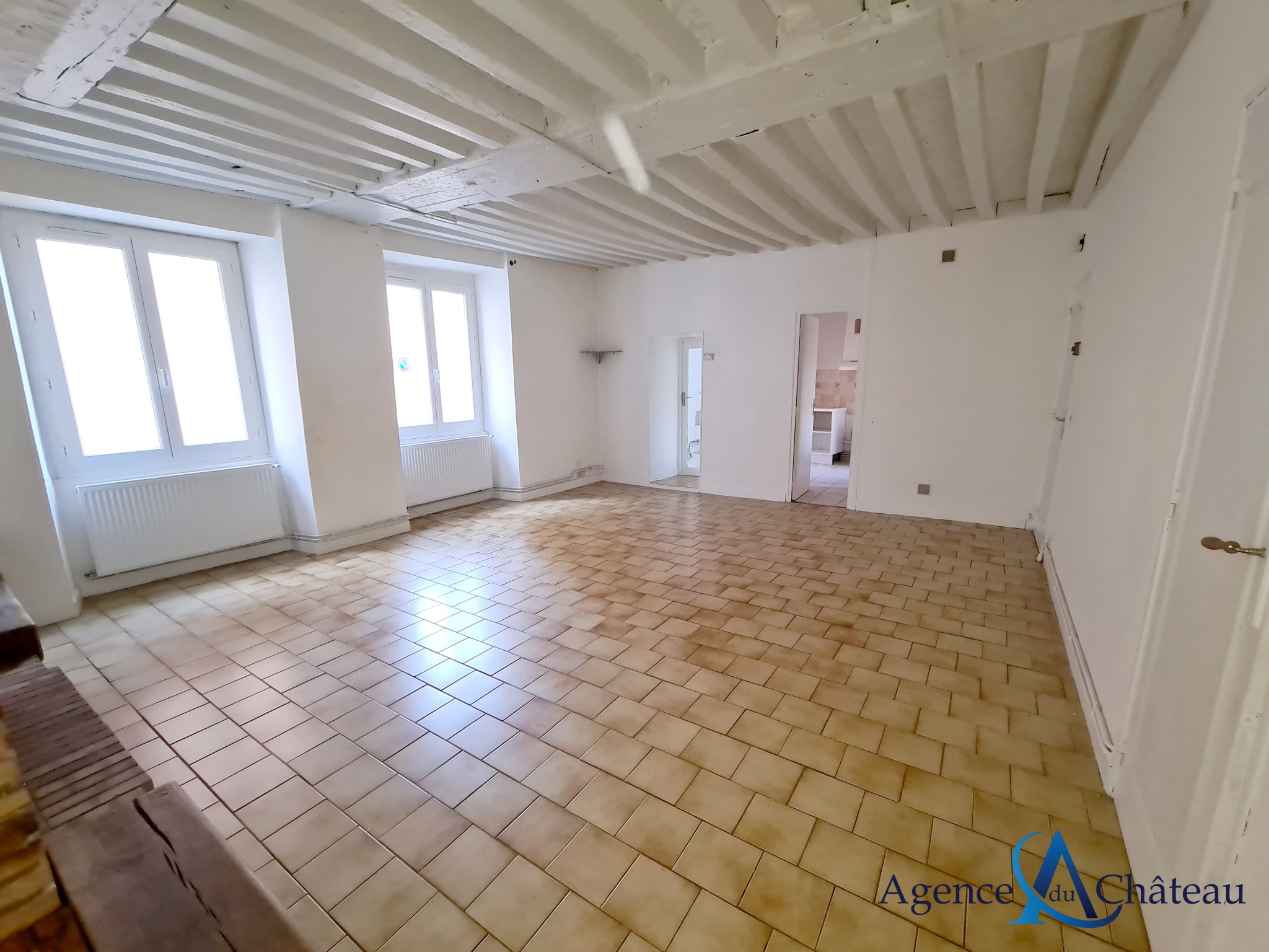 Appartement 2 pièces - 46m² - COMPIEGNE