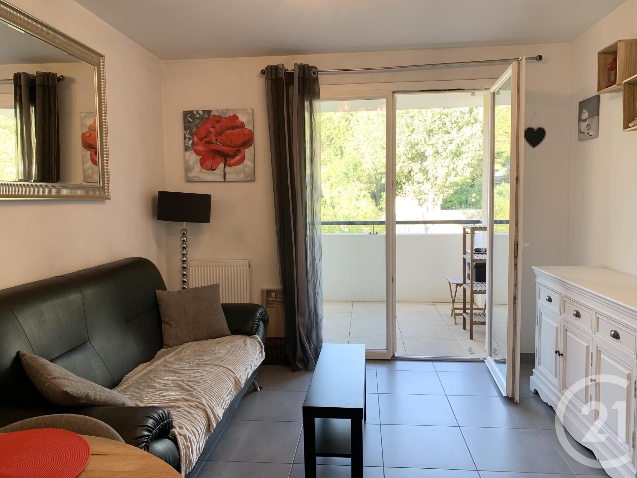 Appartement 2 pièces - 36m² - LA VALENTINE - 11ème