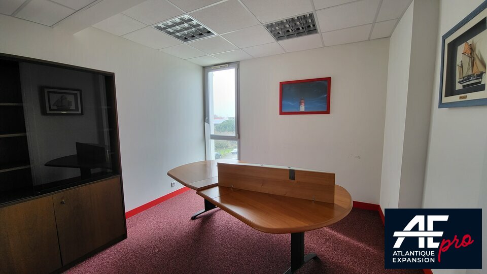 Local Professionnel  - 137m² - ST NAZAIRE