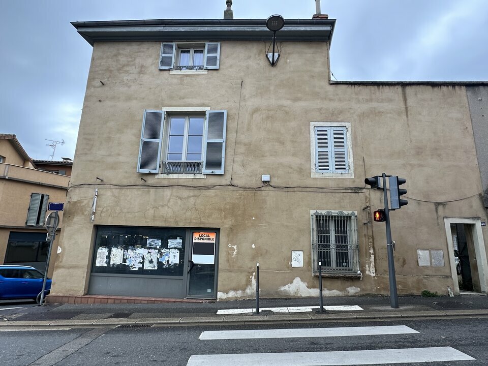 Local Professionnel  - 51m² - FRANCHEVILLE