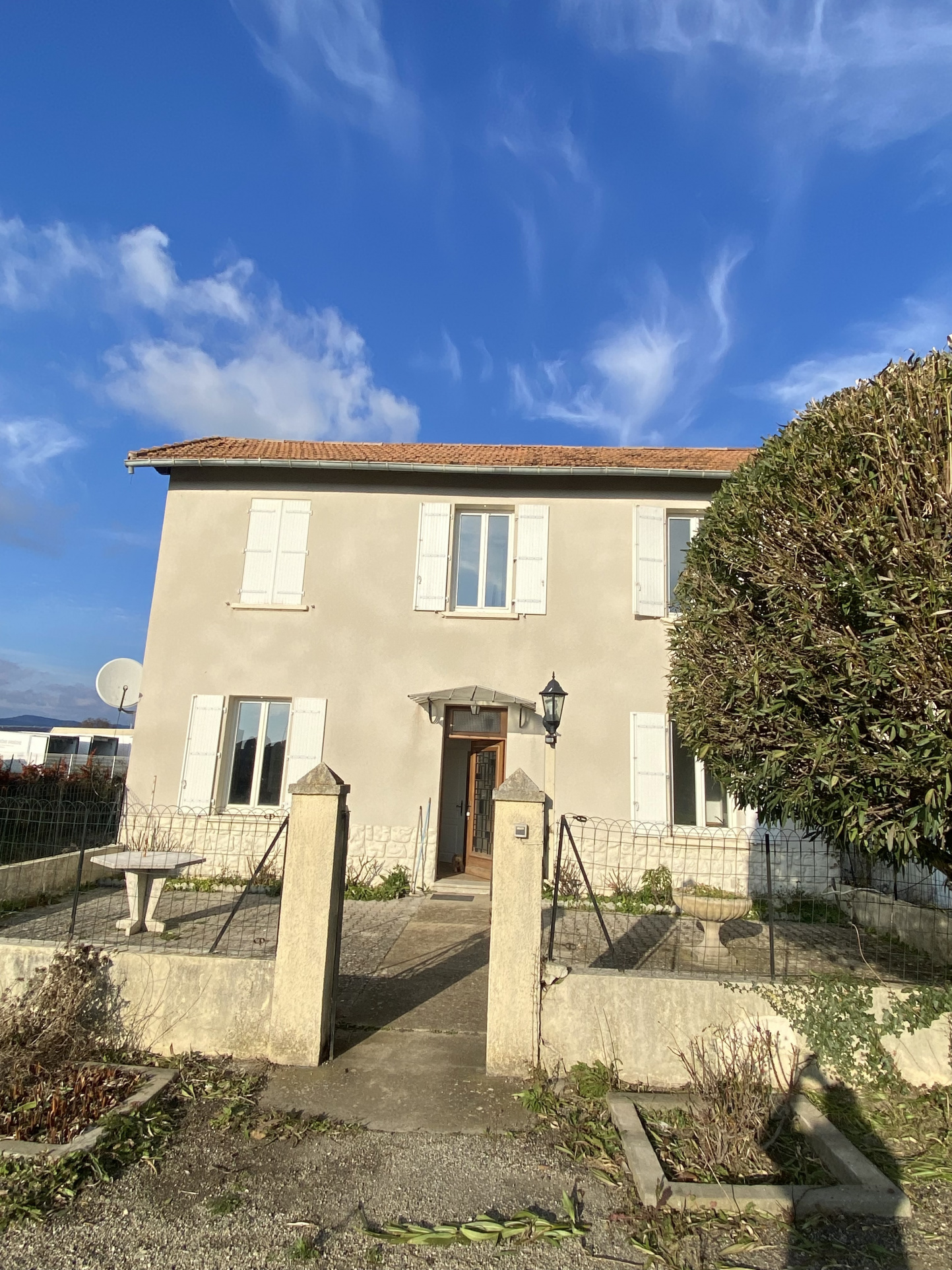 Maison 4 pièces - 87m² - MONTELIMAR