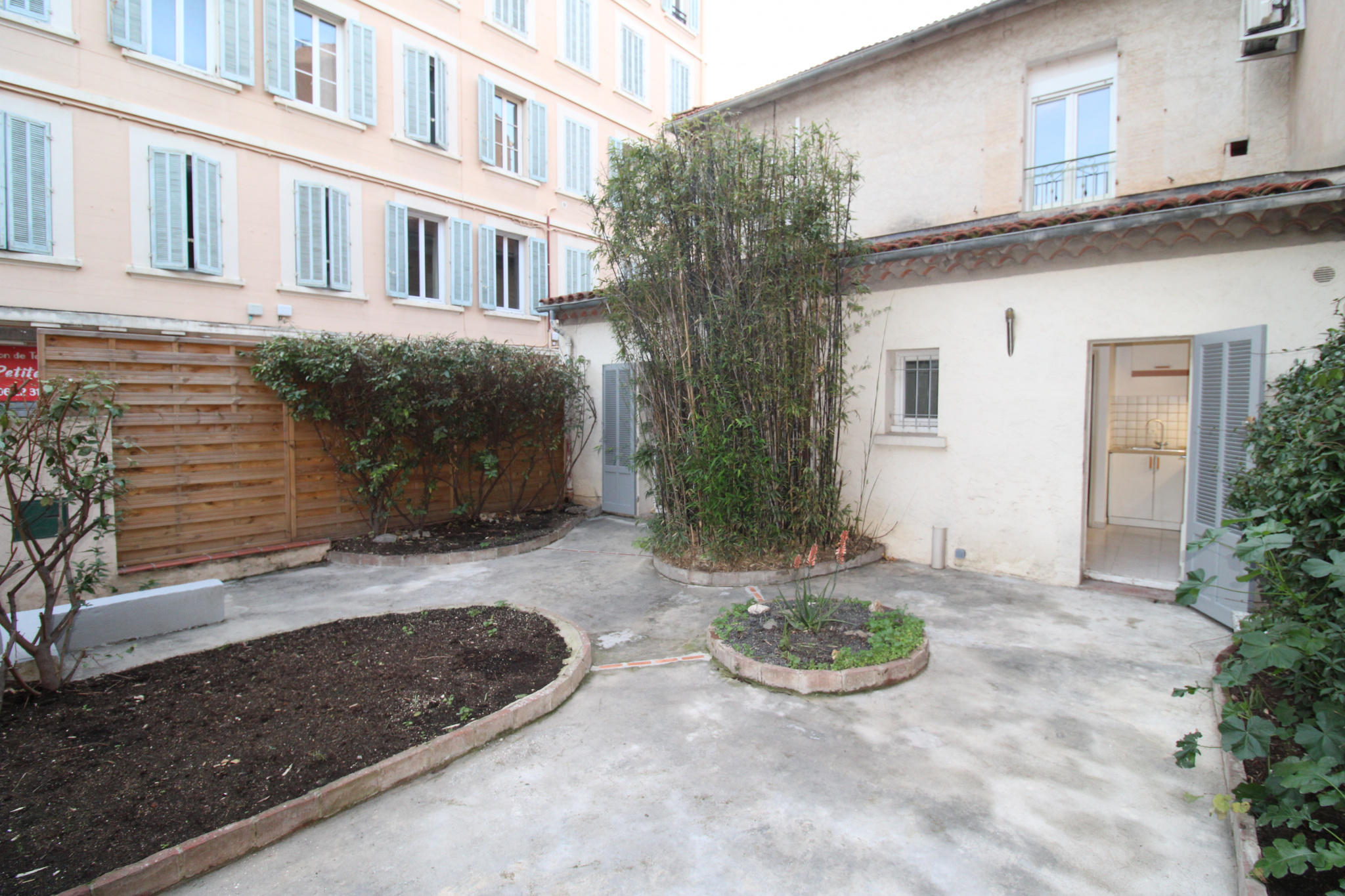 Appartement 2 pièces - 37m² - HYERES