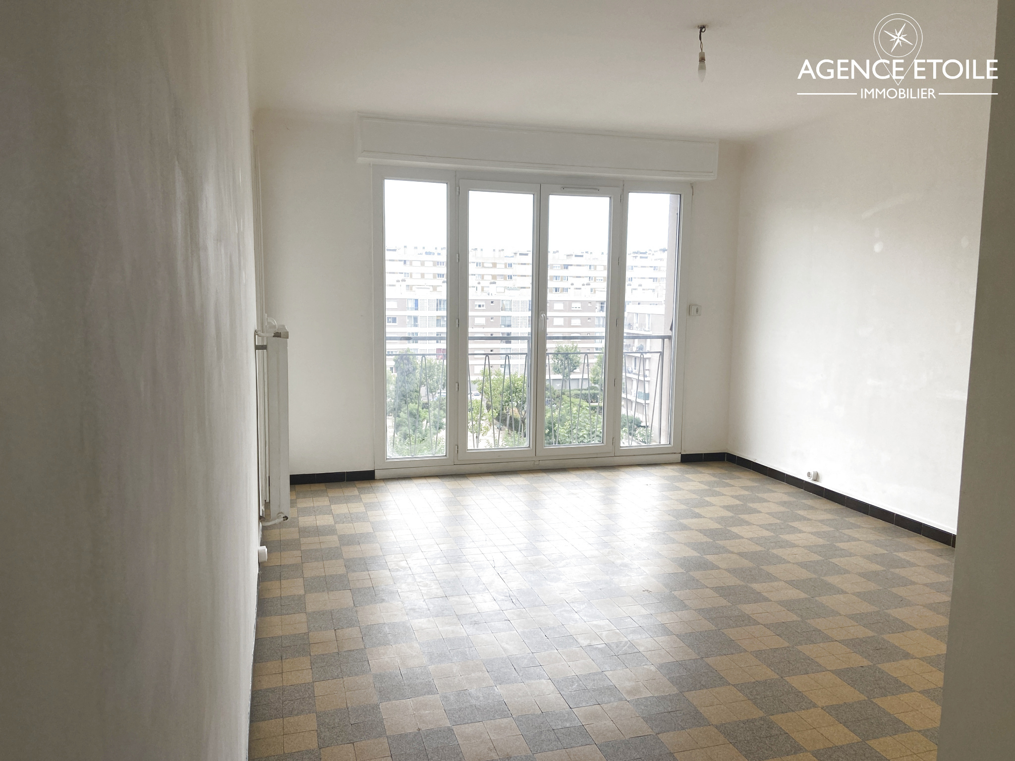 Appartement 3 pièces - 55m² - MARSEILLE  - 9ème