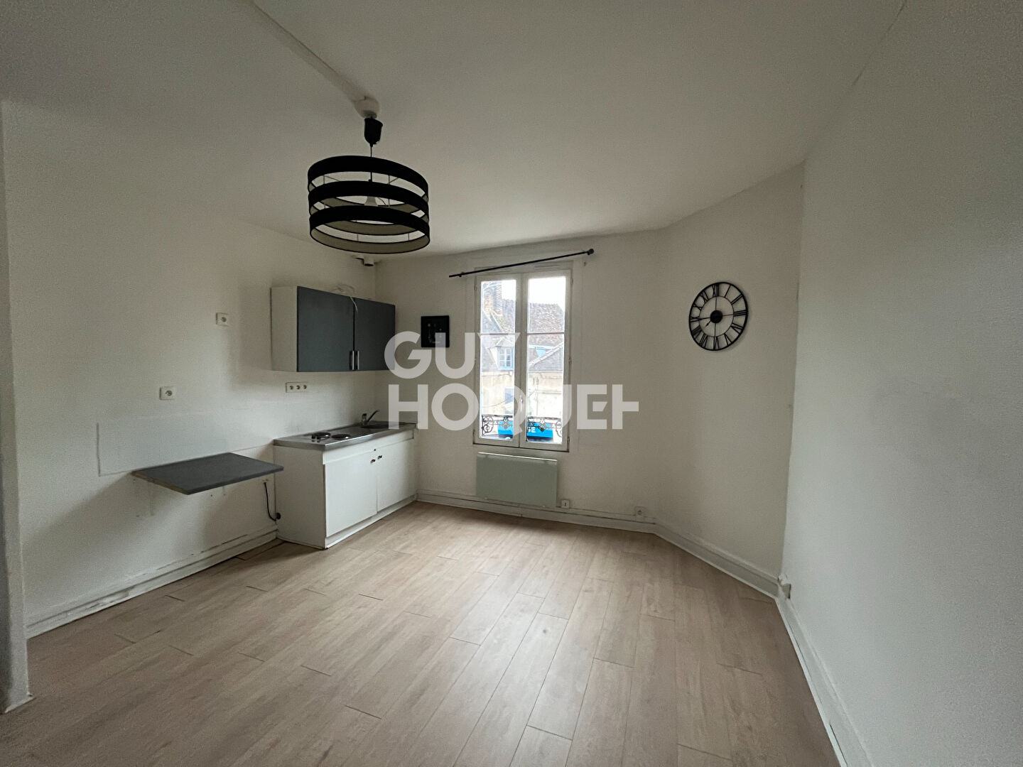 Appartement 2 pièces - 32m² - AUXERRE