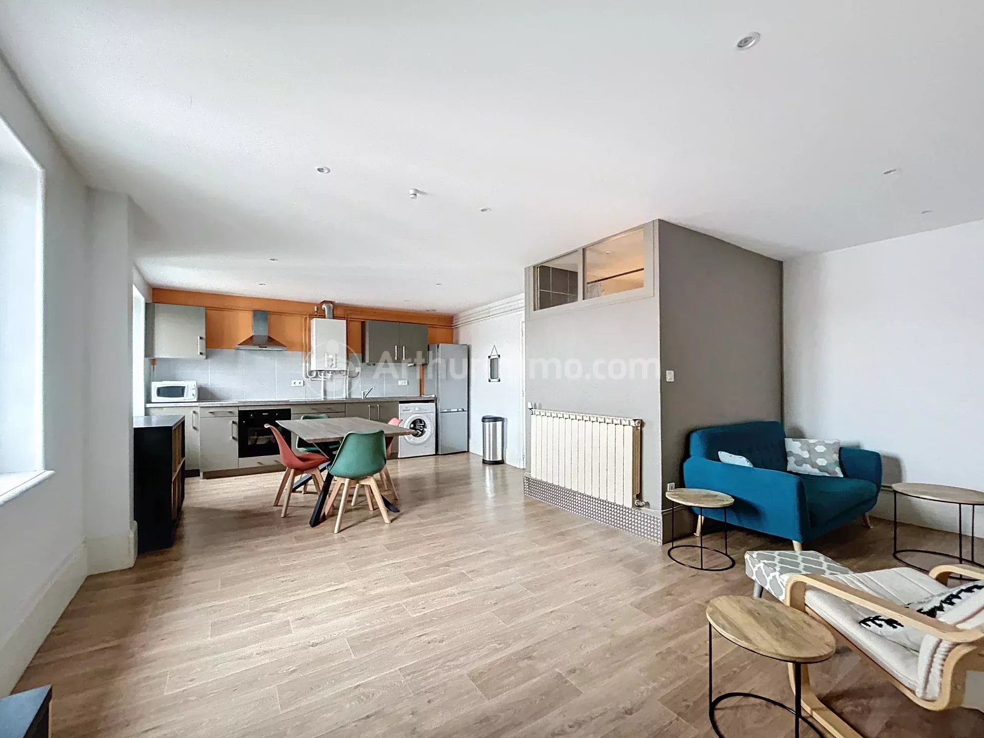 Appartement 2 pièces - 51m² - CLERMONT FERRAND