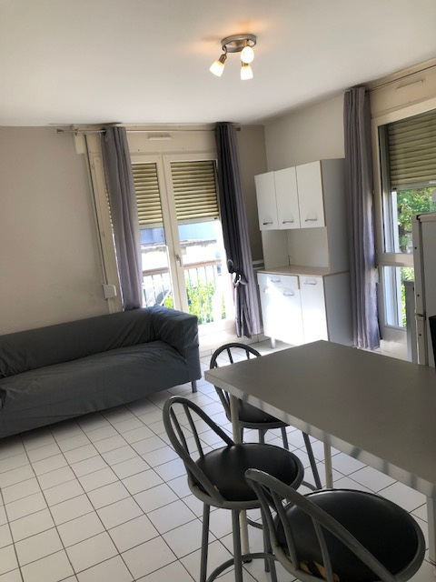 Appartement 1 pièce - 26m² - GRENOBLE