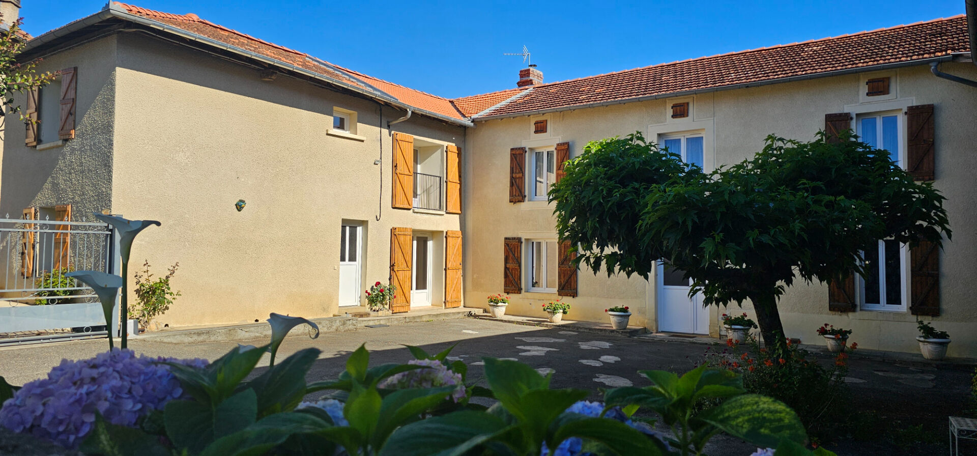 Maison 10 pièces - 315m²