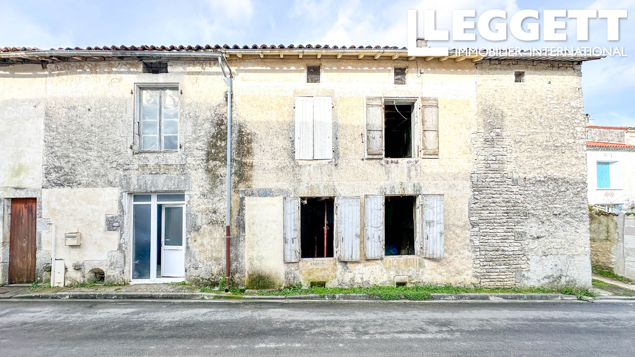 Maison 8 pièces - 200m² - BEAUVAIS SUR MATHA