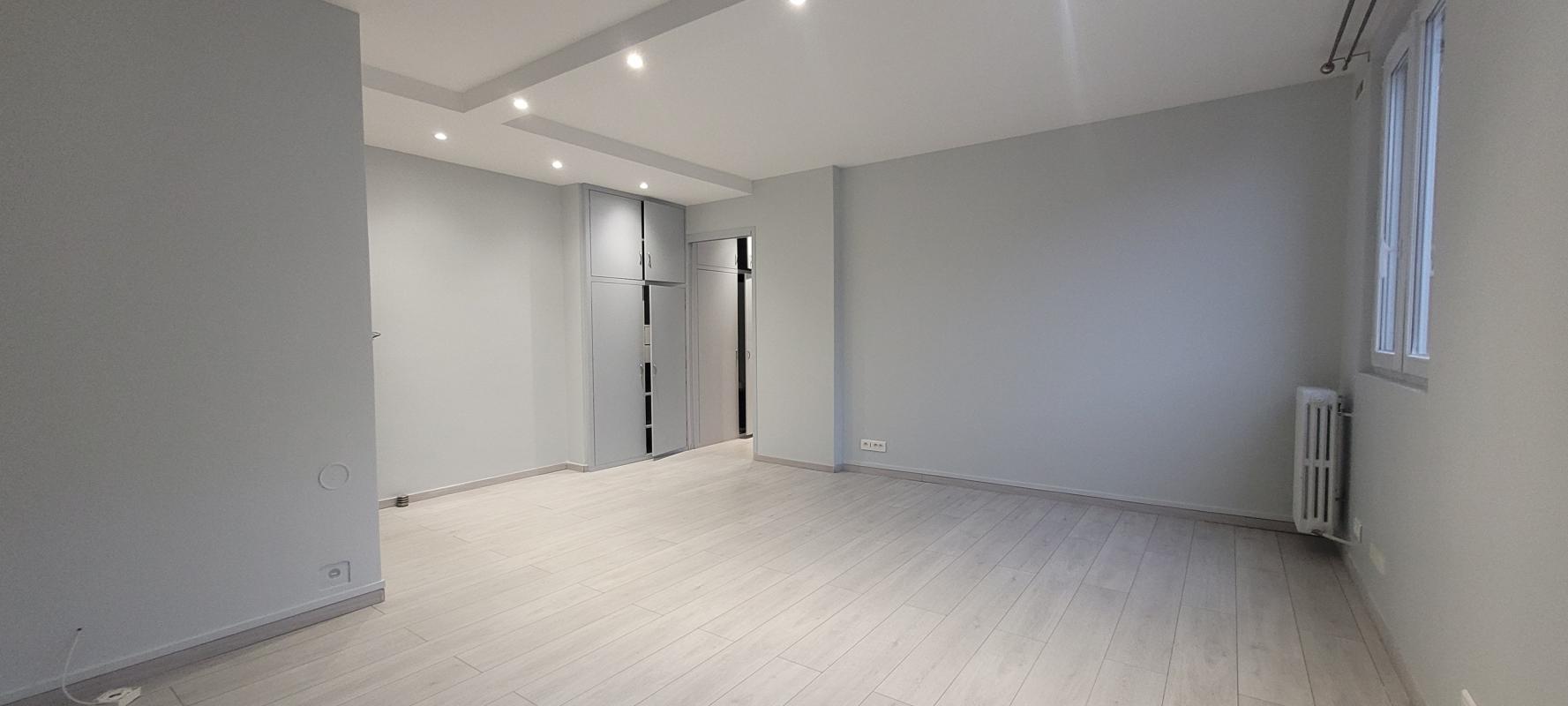 Appartement 3 pièces - 65m² - ISSY LES MOULINEAUX