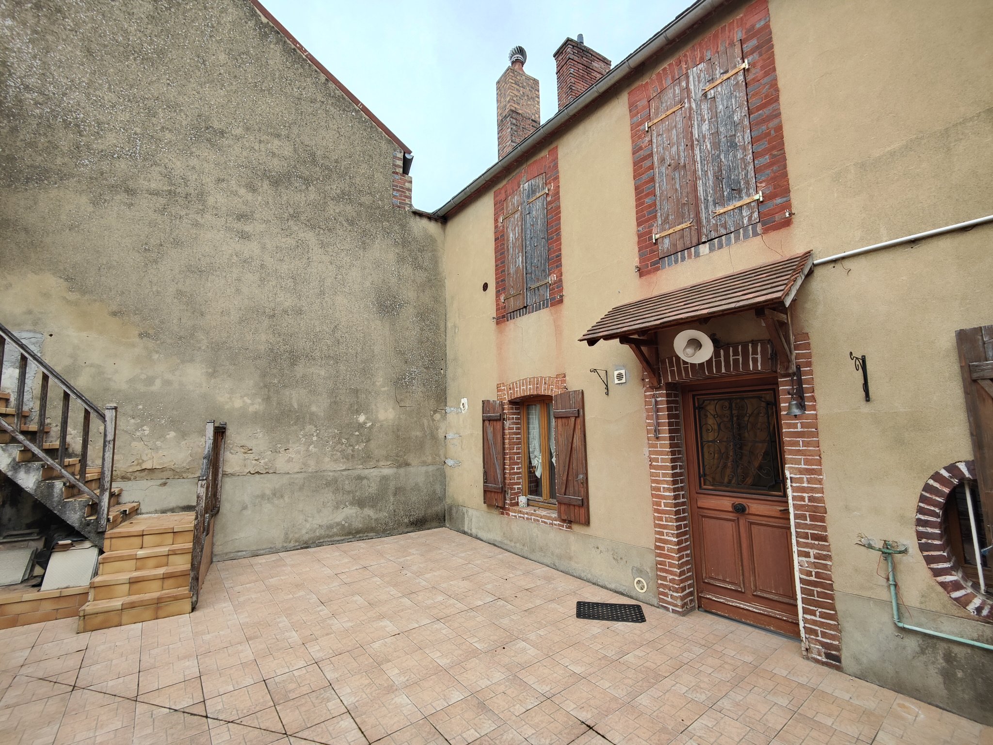 Maison 4 pièces - 102m² - BRIENON SUR ARMANCON