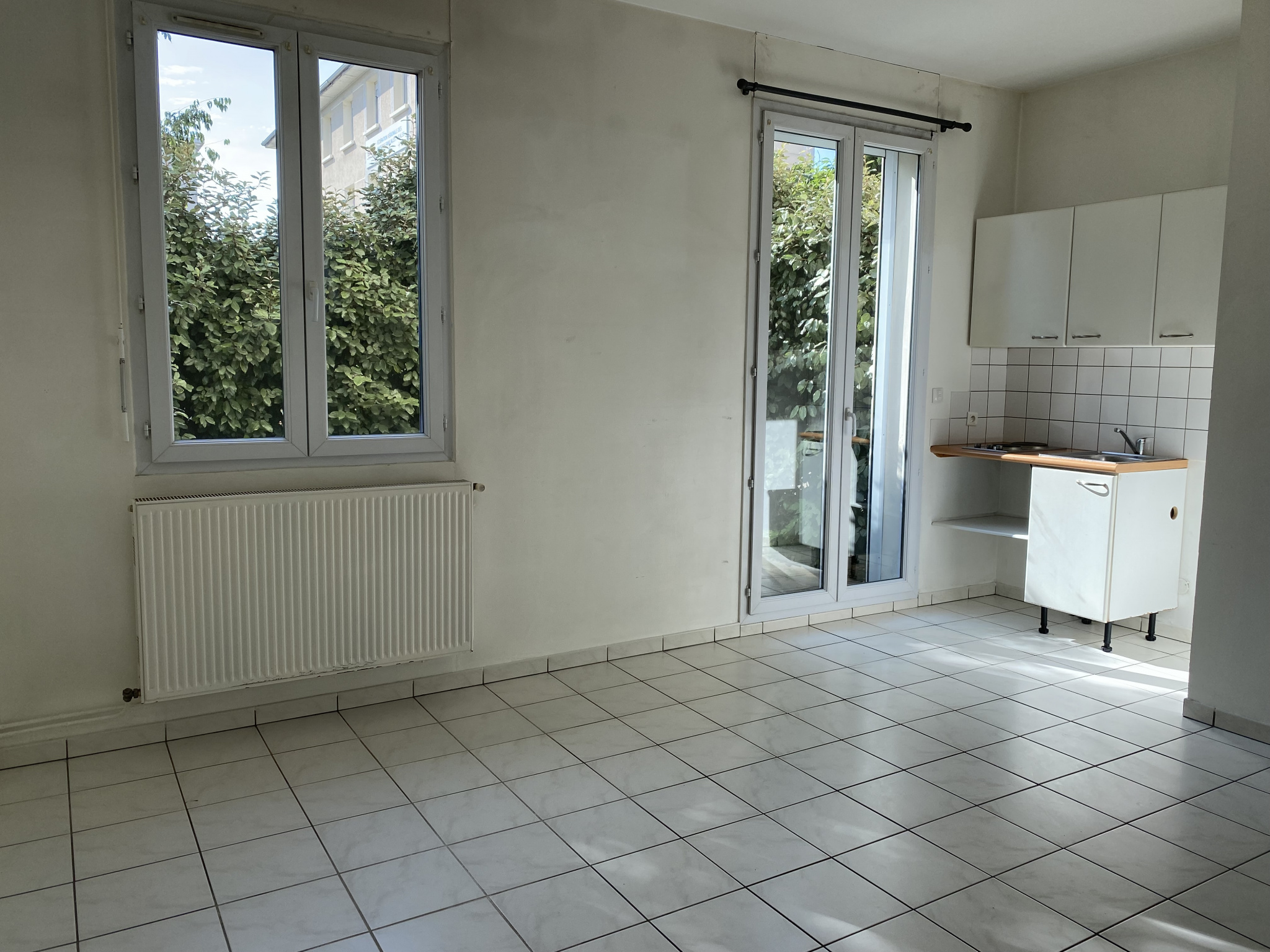 Appartement 1 pièce - 27m² - ECULLY