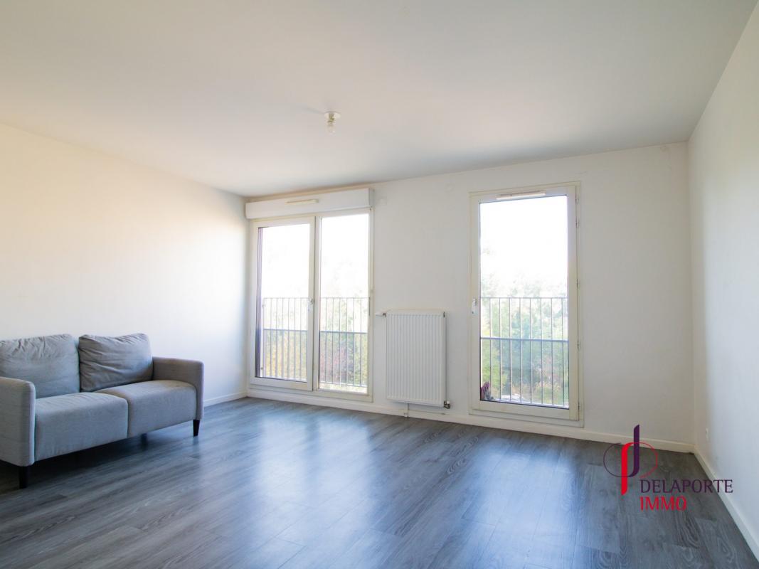 Appartement 1 pièce - 28m² - OSNY