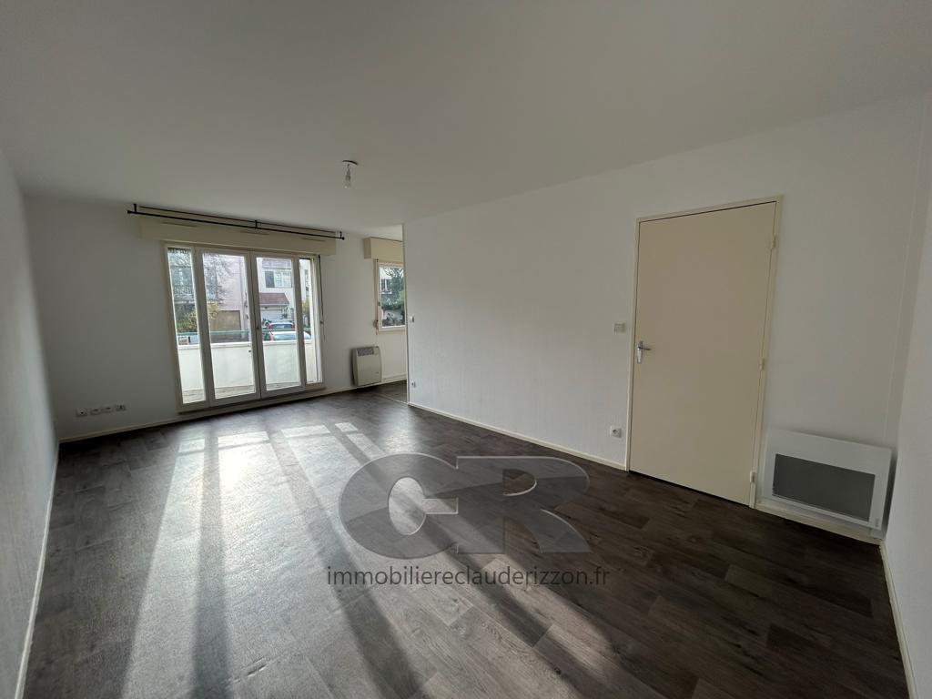 Appartement 1 pièce - 32m² - VANDOEUVRE LES NANCY