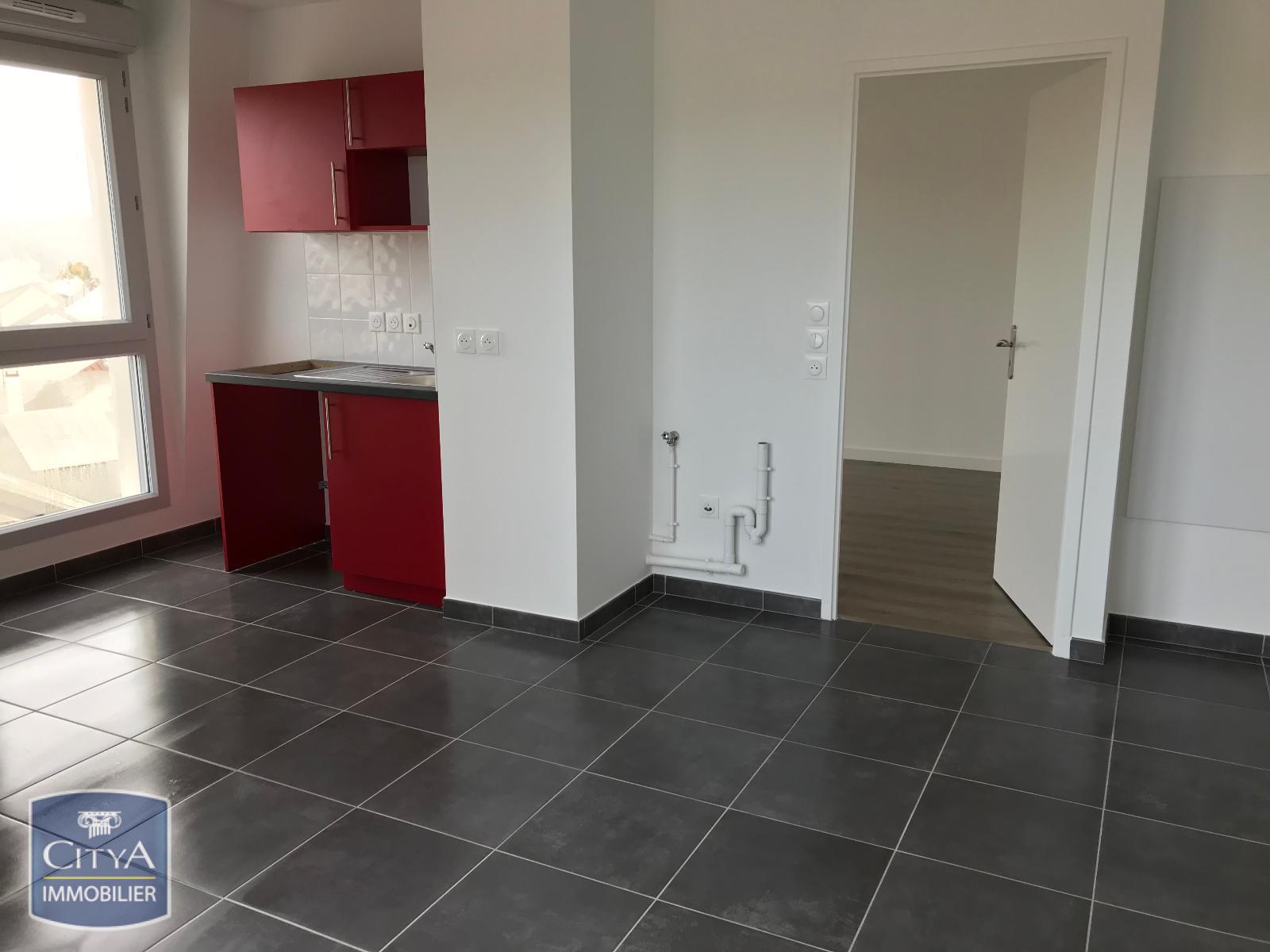 Appartement 2 pièces - 40m² - MONTFERMEIL