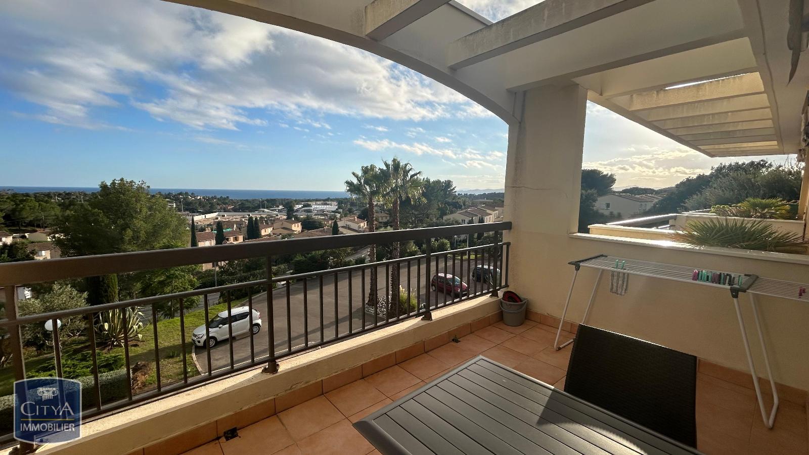 Appartement 2 pièces - 29m² - ST RAPHAEL