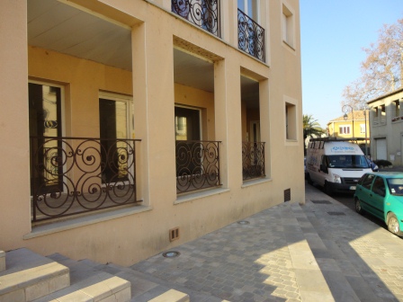 Appartement 3 pièces - 65m² - VILLENEUVE LES BEZIERS