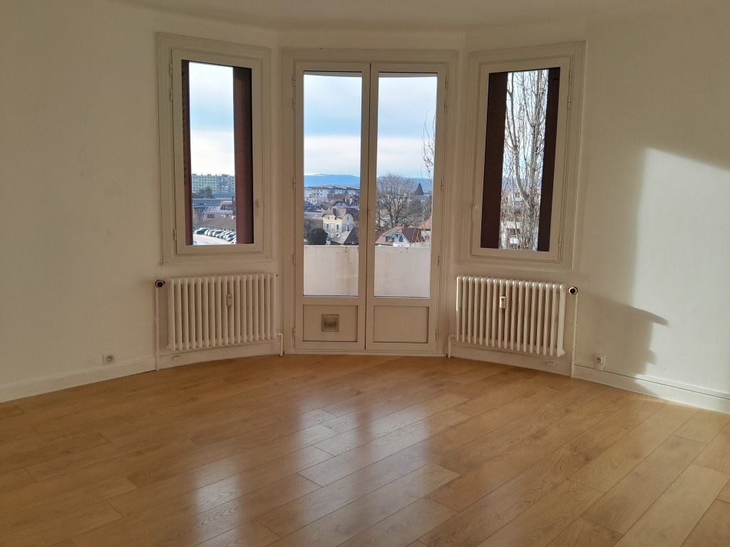 Appartement 3 pièces - 75m² - ANNECY