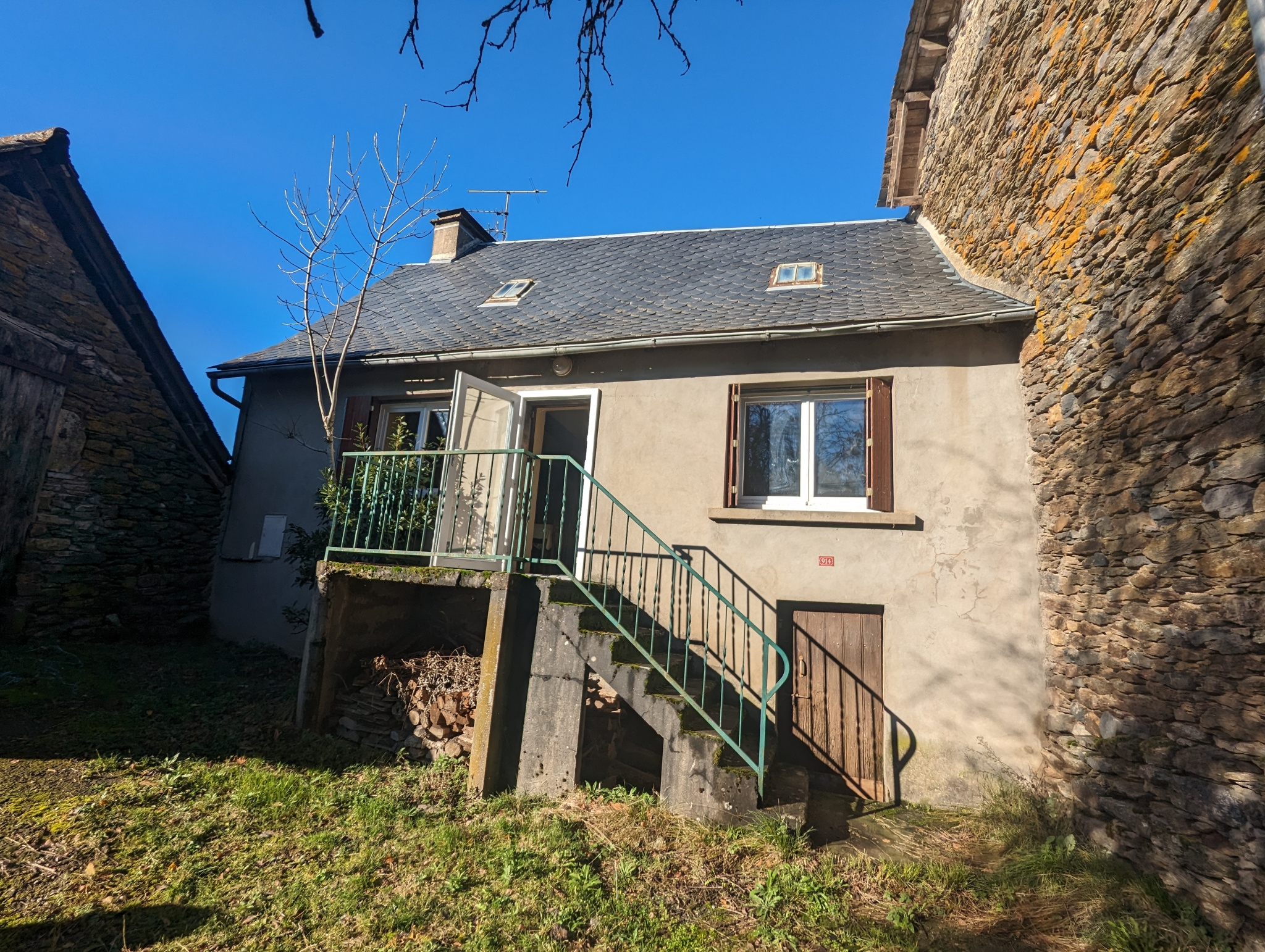 Maison 2 pièces - 49m² - PRADES D AUBRAC