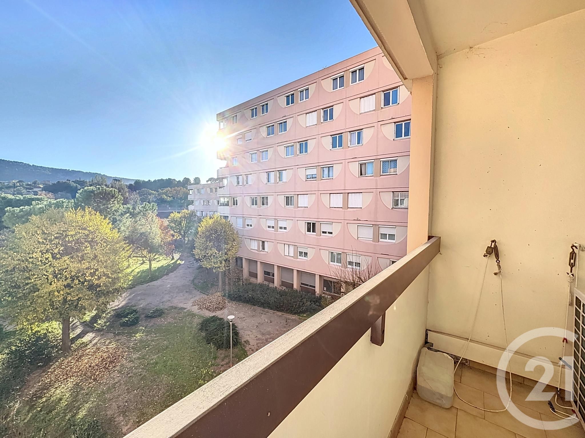 Appartement 4 pièces - 86m² - AUBAGNE