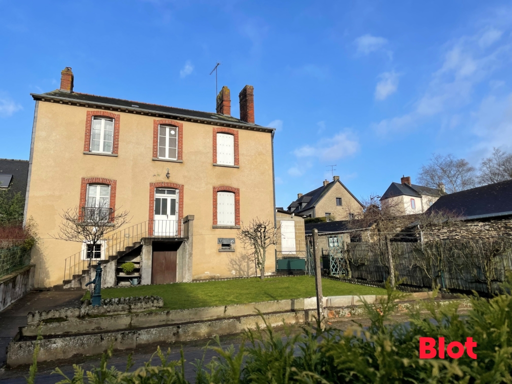 Maison 5 pièces - 97m² - VITRE