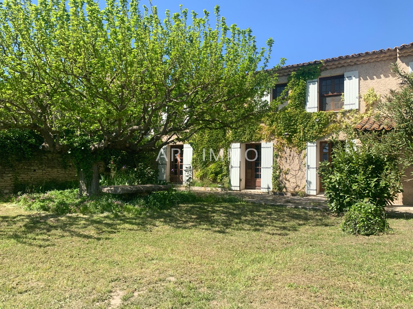 Maison 6 pièces - 94m² - GORDES