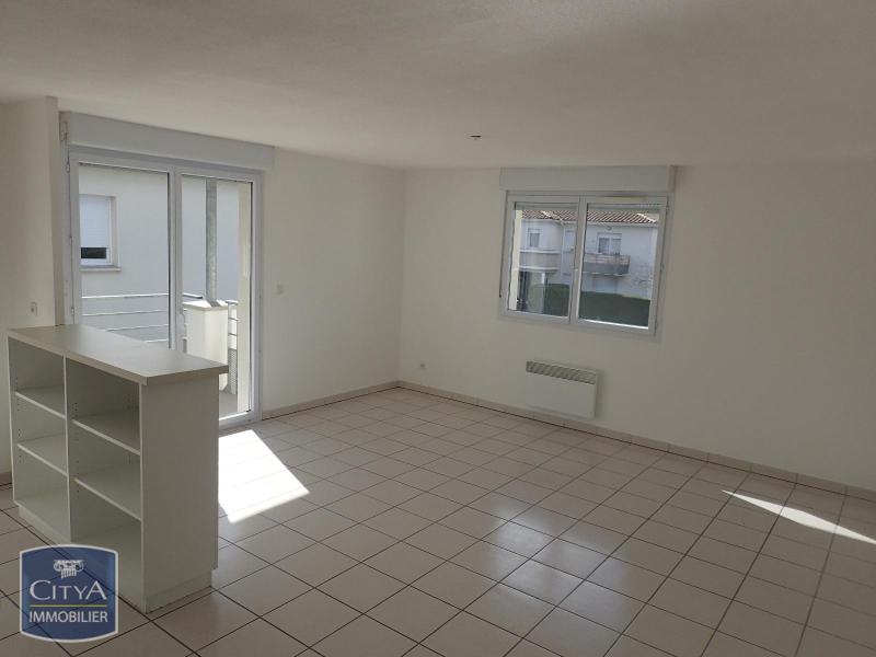 Appartement 3 pièces - 62m² - CAZERES