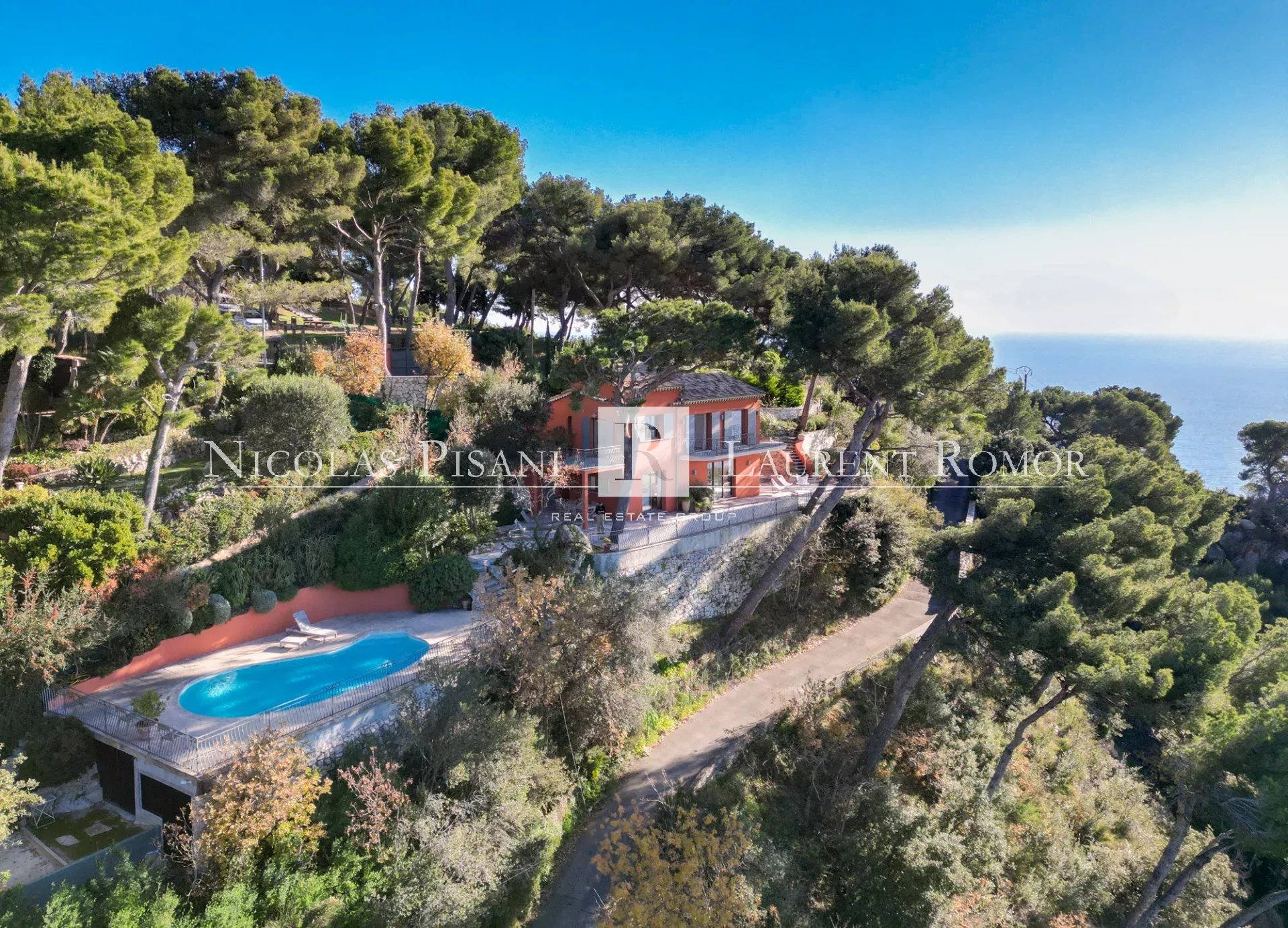 Maison 5 pièces - 150m² - VILLEFRANCHE SUR MER