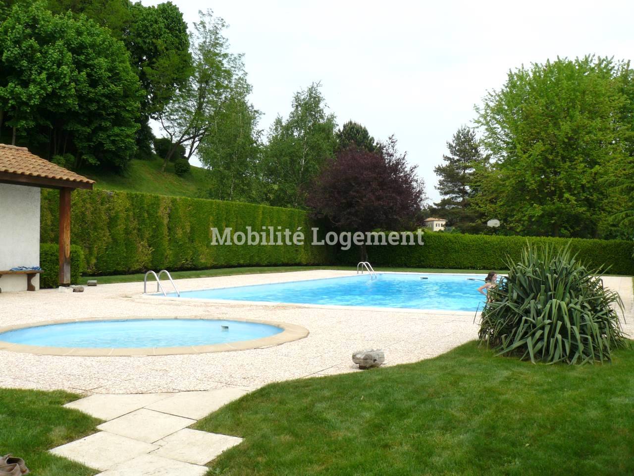 Maison 8 pièces - 217m² - ST DIDIER AU MONT D OR