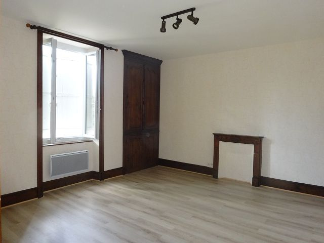 Appartement 3 pièces - 100m² - GLANDON