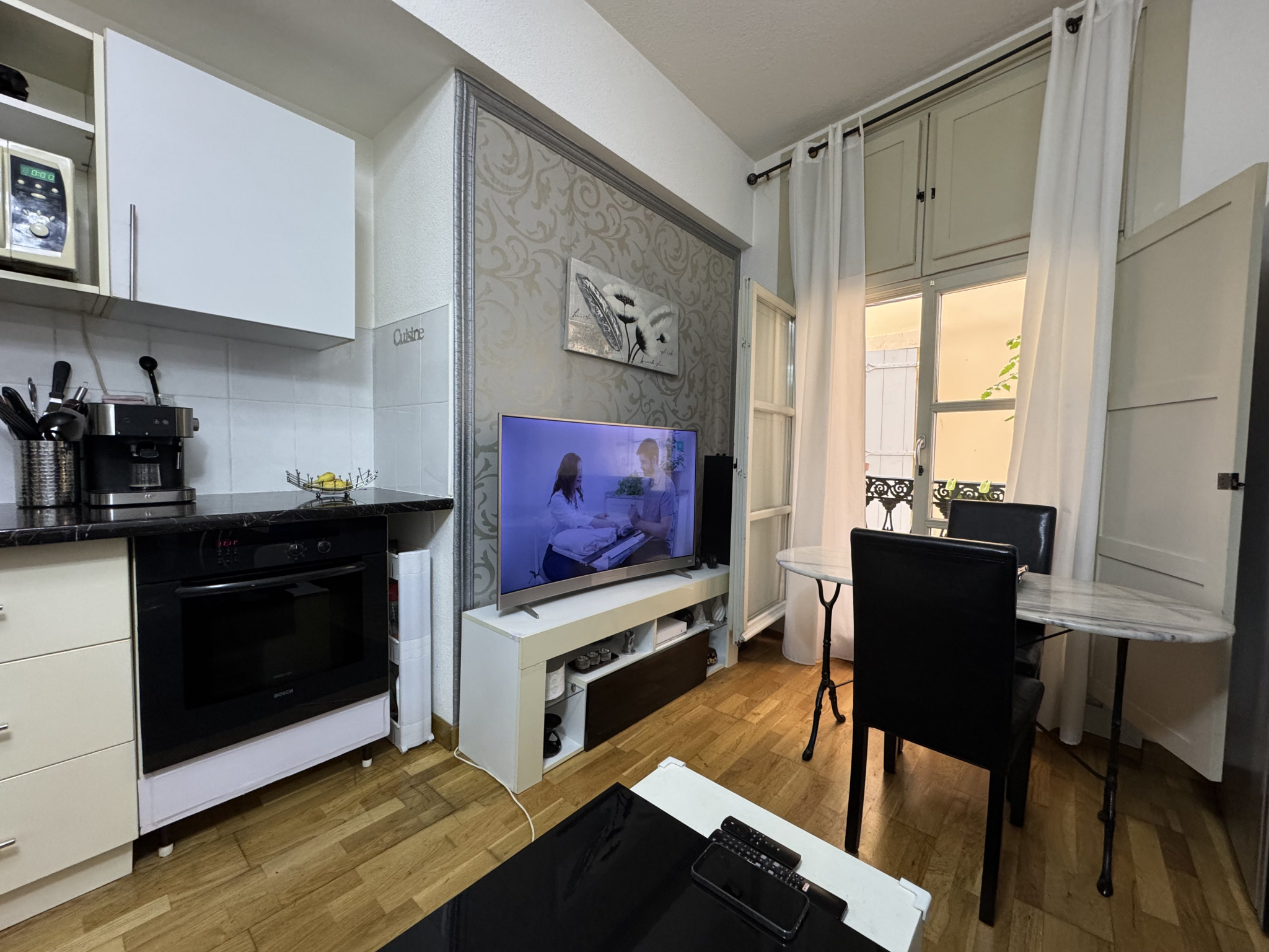 Appartement 1 pièce - 36m² - BEZIERS