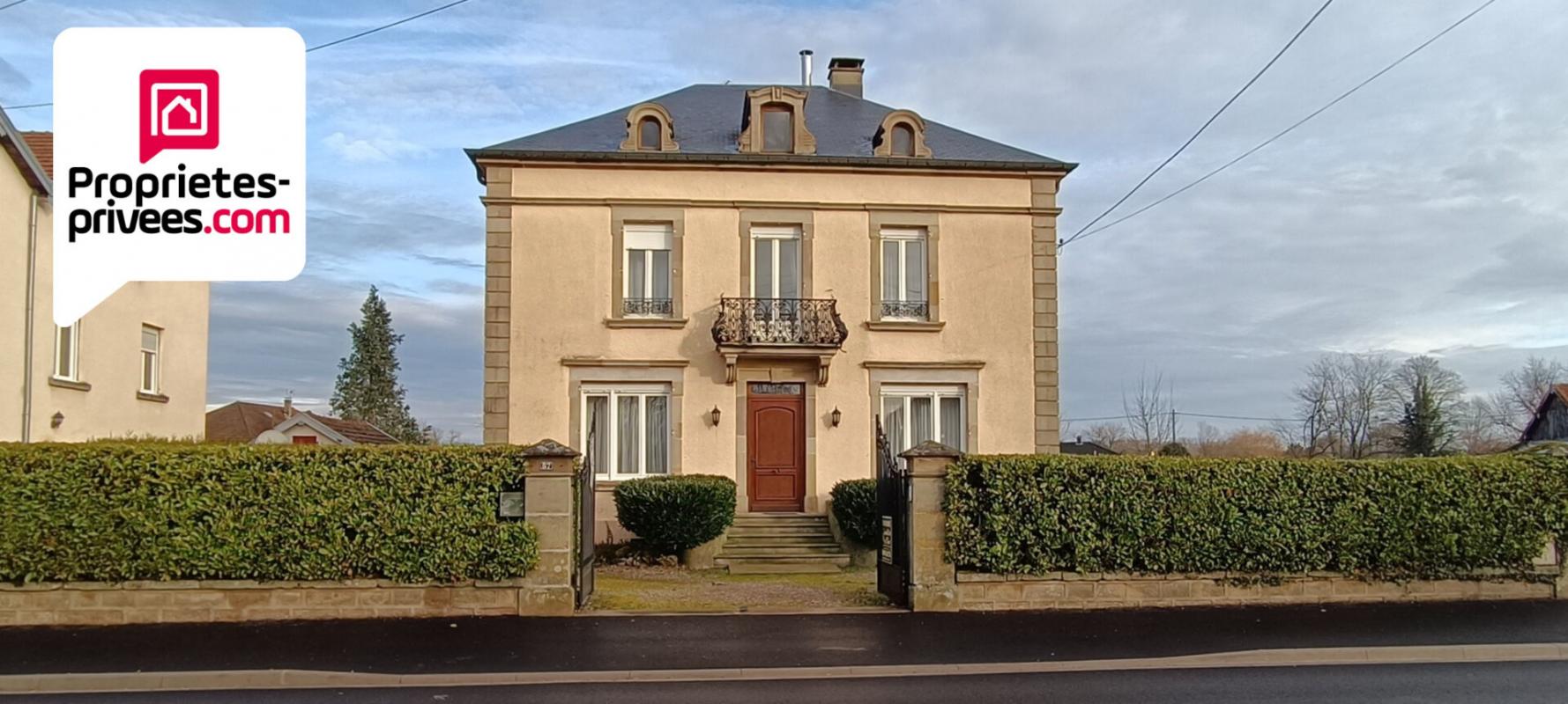 Maison 6 pièces - 195m² - ST LOUP SUR SEMOUSE