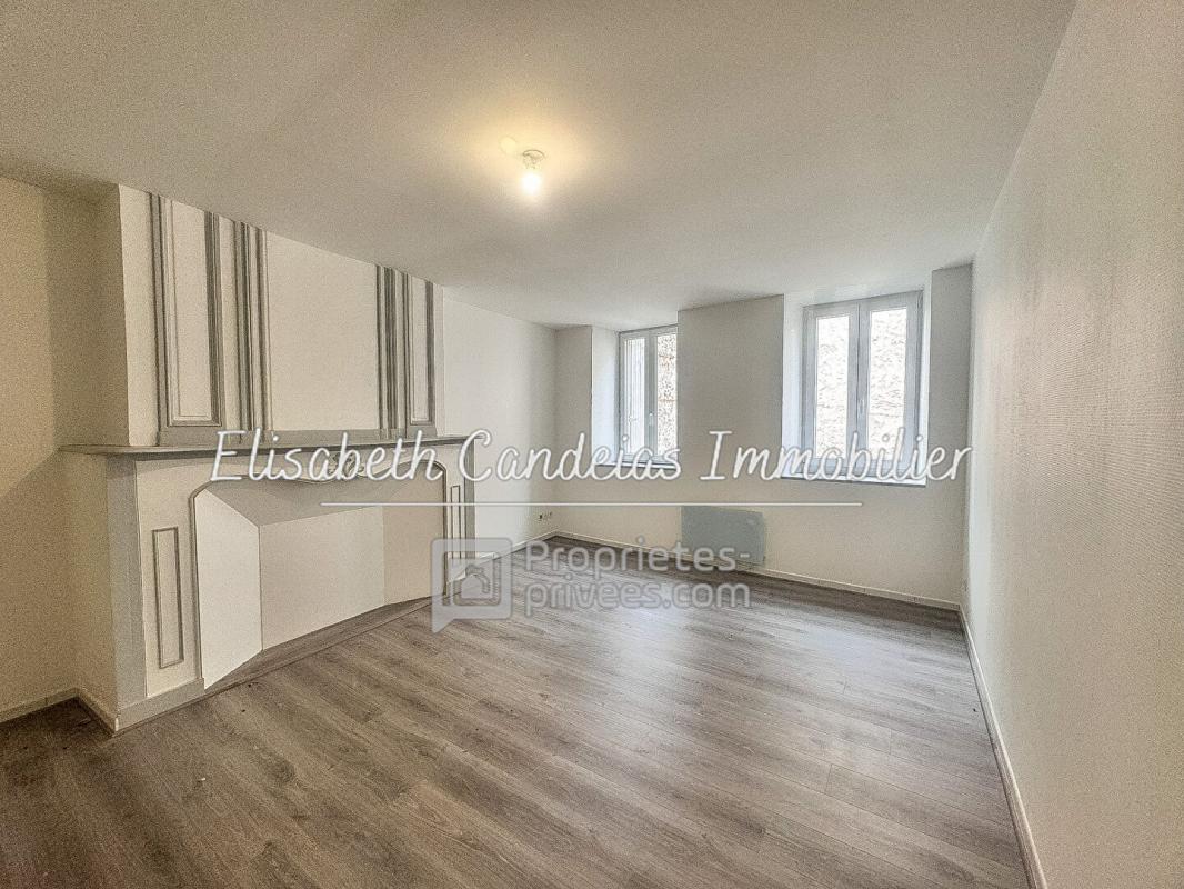 Appartement 3 pièces - 71m² - CAZERES