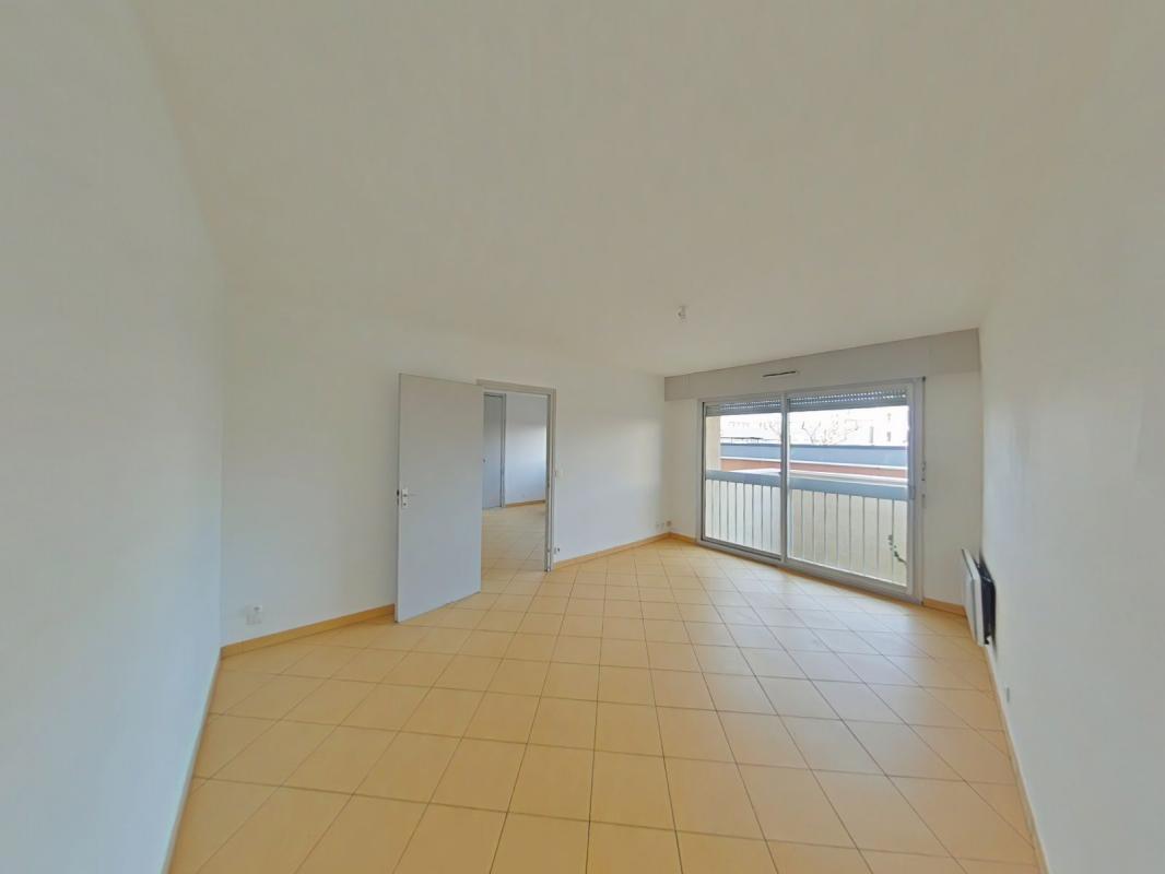 Appartement 2 pièces - 50m² - ROMANS SUR ISERE