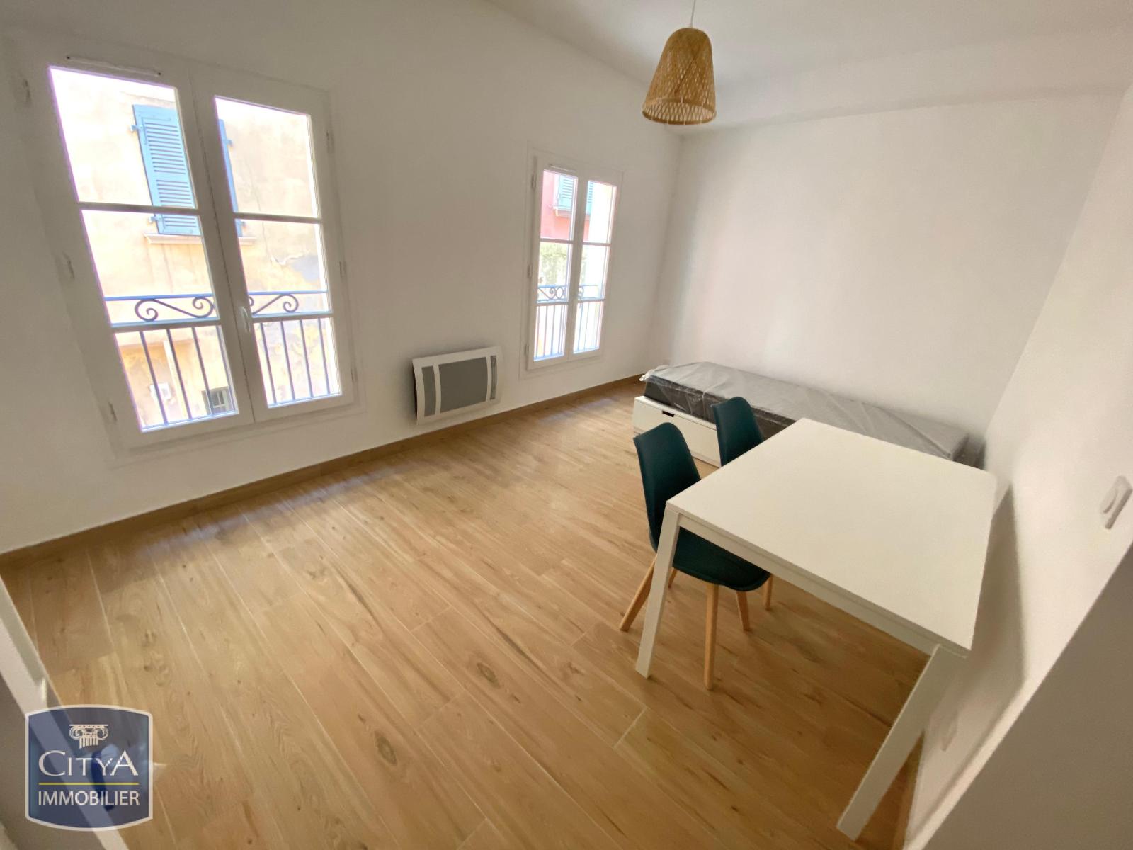 Appartement 1 pièce - 22m² - TOULON