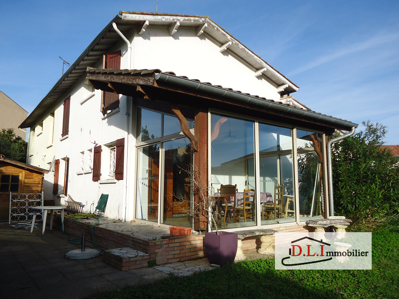 Maison 5 pièces - 91m² - CASTELSARRASIN