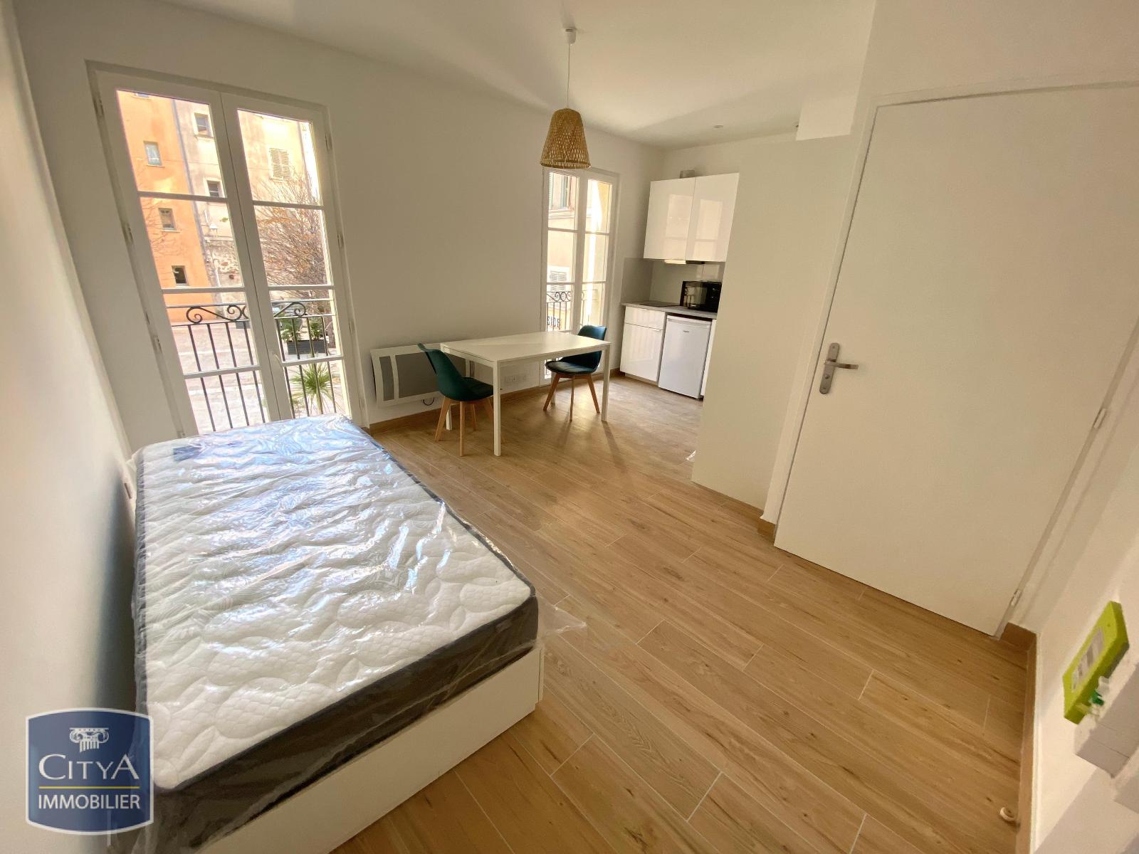 Appartement 1 pièce - 23m² - TOULON