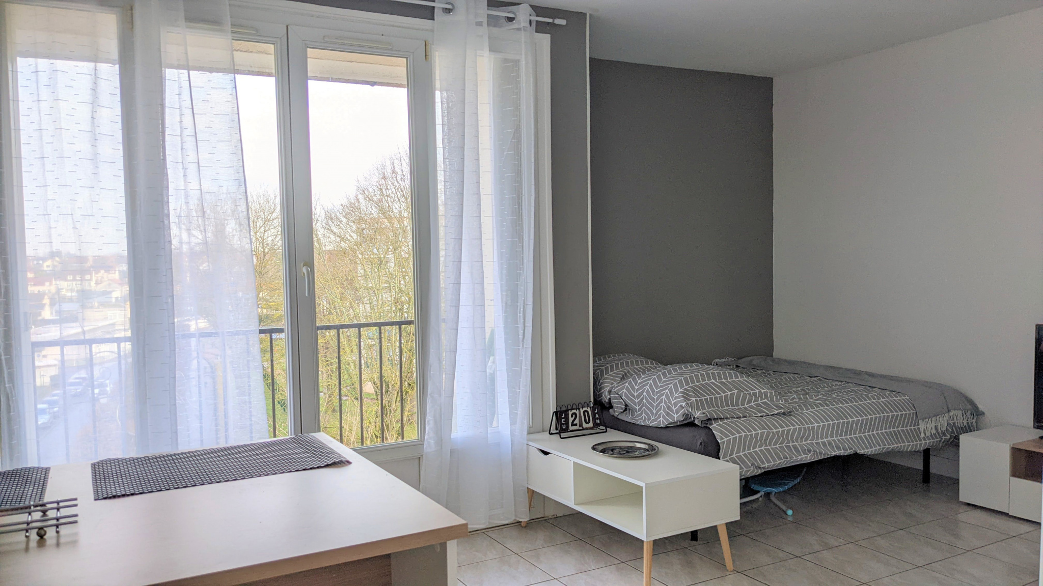 Appartement 1 pièce - 24m² - BALLANCOURT SUR ESSONNE