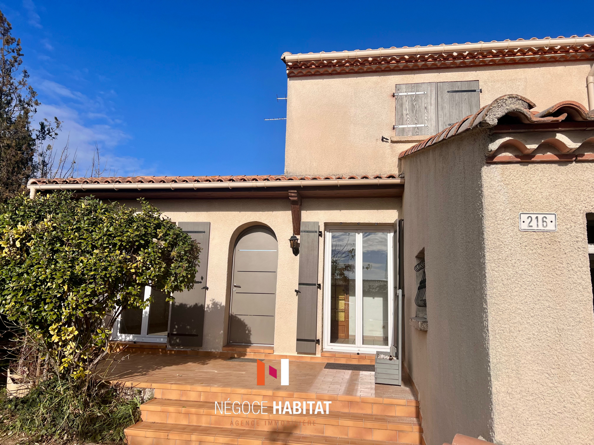 Maison 3 pièces - 73m² - LUNEL