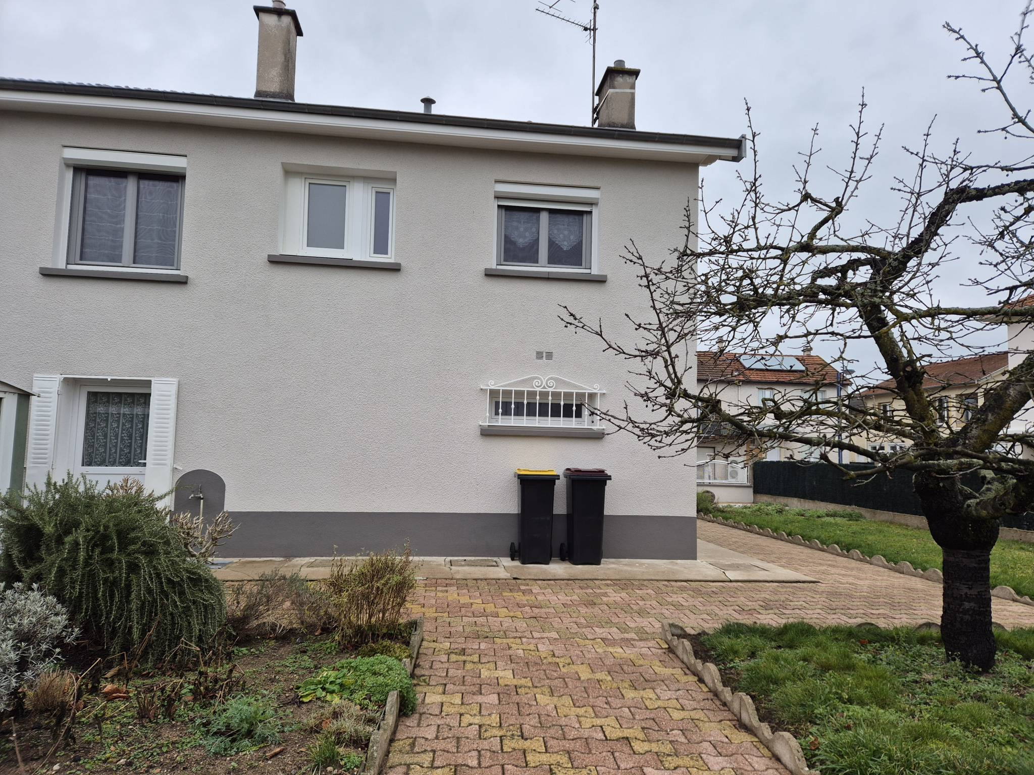 Maison 3 pièces - 75m² - ROANNE