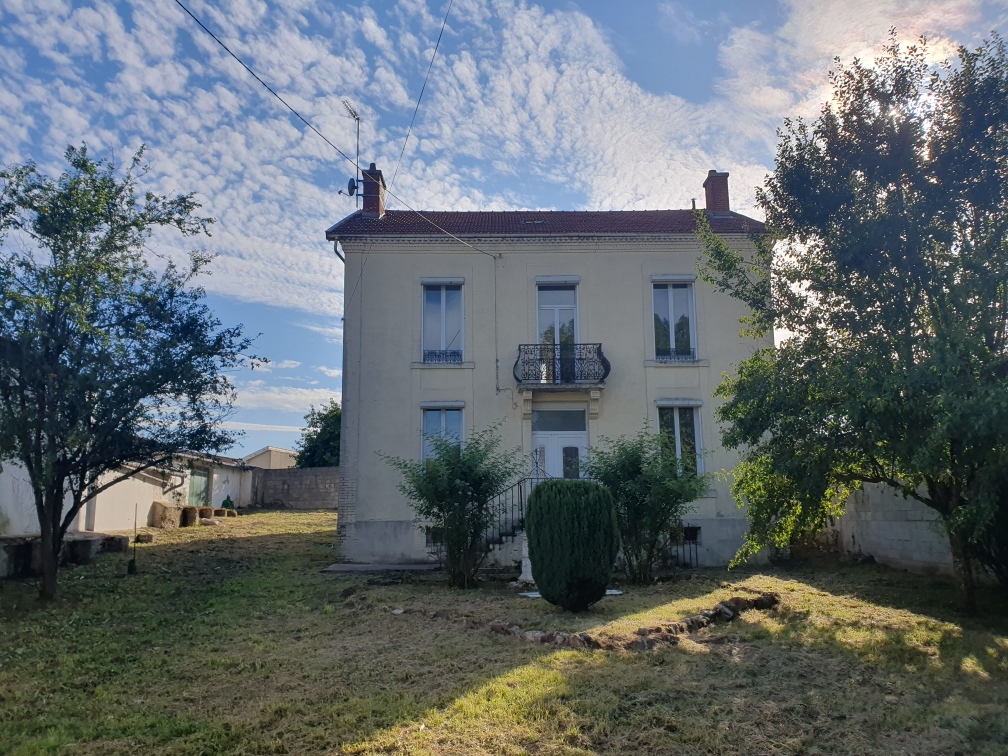 Maison 7 pièces - 170m²