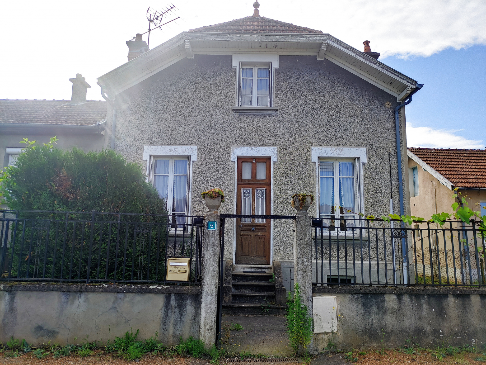 Maison 5 pièces - 102m² - PUY GUILLAUME