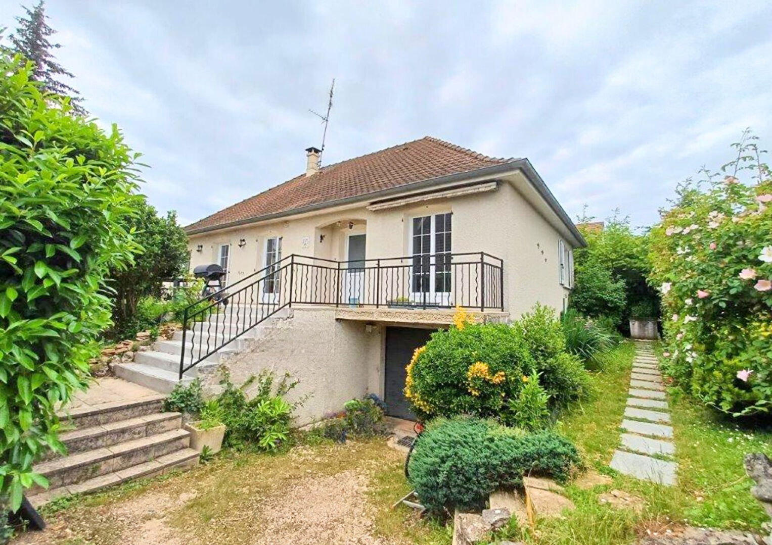 Maison 7 pièces - 140m²