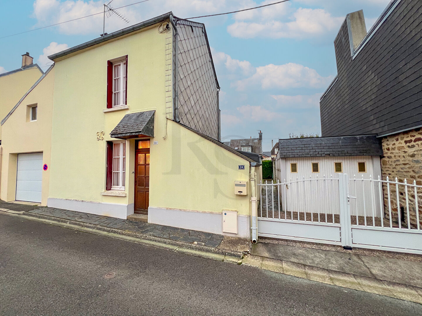 Maison 2 pièces - 56m²