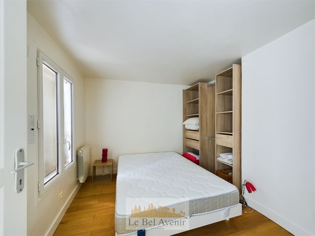 Appartement 2 pièces - 37m² - PARIS  - 1er